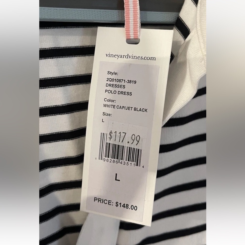 Vineyard Vines Dress - Picture 5 of 6